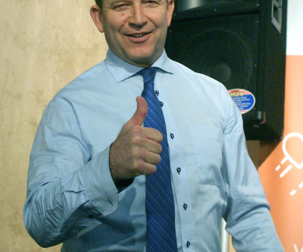 Radziwiłł dał pół miliona fundacji kuzyna