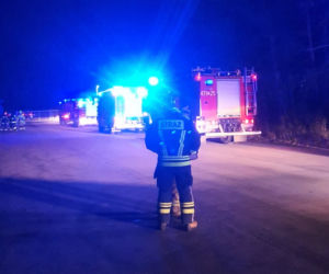 Ogromna akcja służb na lotnisku w Modlinie. W samolocie miała znajdować się bomba