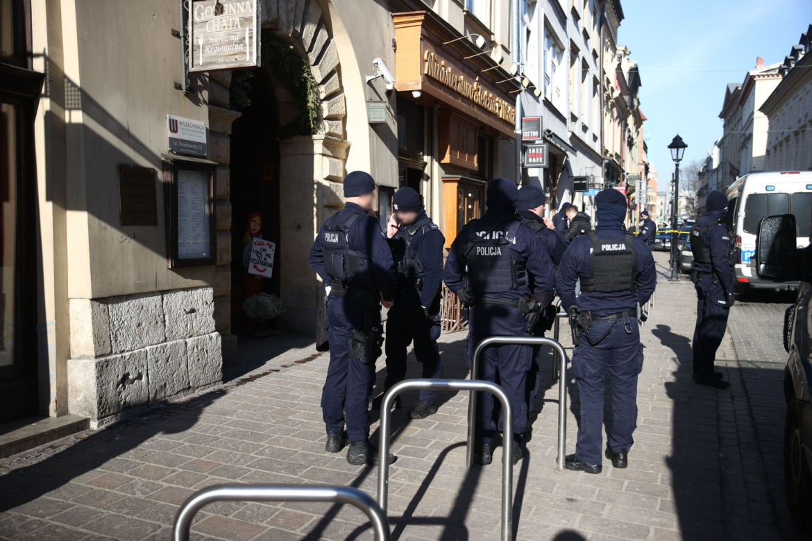 Nie żyje mężczyzna postrzelony w centrum Krakowa! Ofiar miało być więcej