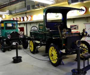 Muzeum motoryzacji Heritage Park Historical Village w Calgary