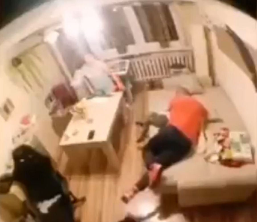 Ojciec dusił synka