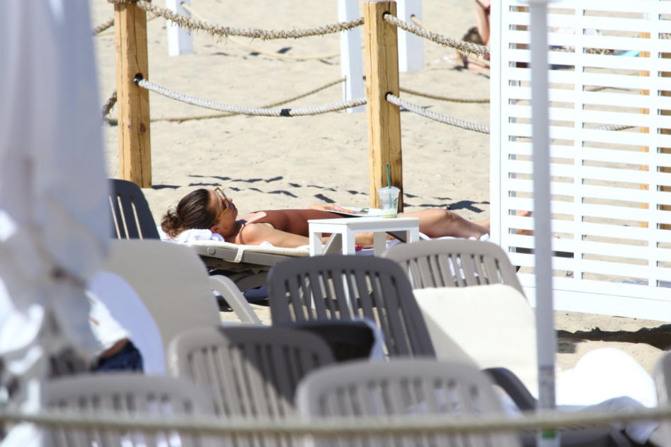 Katarzyna Herman na plaży