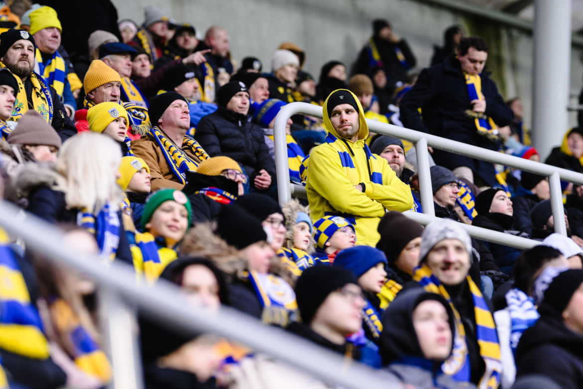 Arka Gdynia - Raków Częstochowa, zdjęcia kibiców i piłkarzy z meczu 17. kolejki PKO BP Ekstraklasy