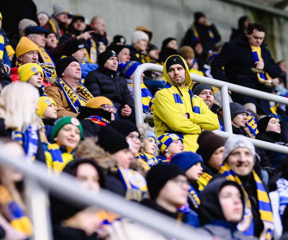 Arka Gdynia - Raków Częstochowa, zdjęcia kibiców i piłkarzy z meczu 17. kolejki PKO BP Ekstraklasy