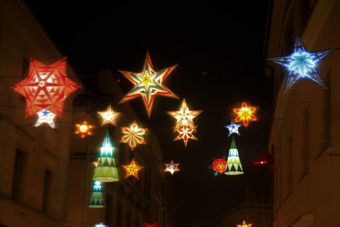 Lublin gotowy na święta! Świąteczne iluminacje już zdobią centrum miasta