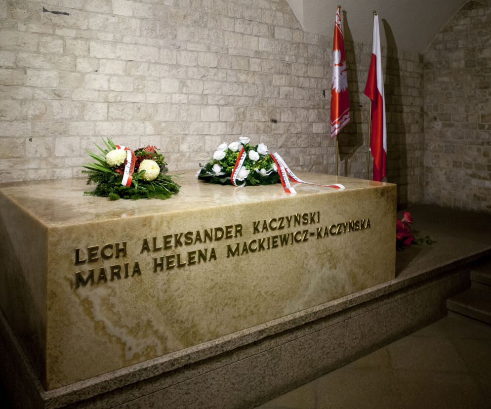 Grób Lecha i Marii Kaczyńskich w Krypcie na Wawelu