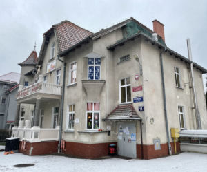 Ukradł przedszkolakom bałwana i mikołaja