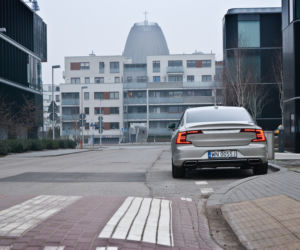 Volvo S90 D4