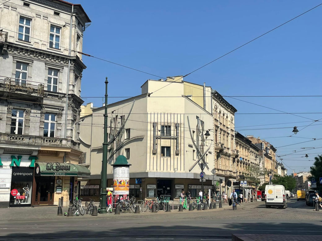 Teatr Bagatela bez reklamy