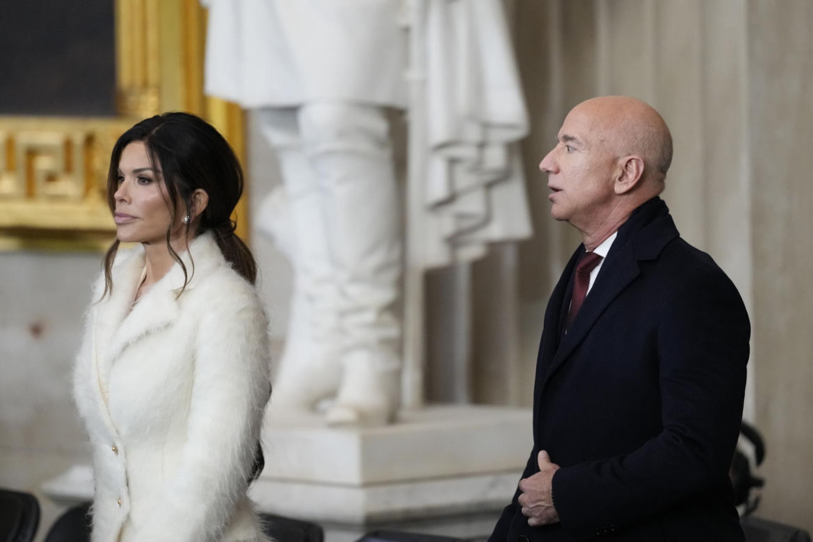 Jeff Bezos usidlony! Lauren Sanchez rozsyła zaproszenia na ślub