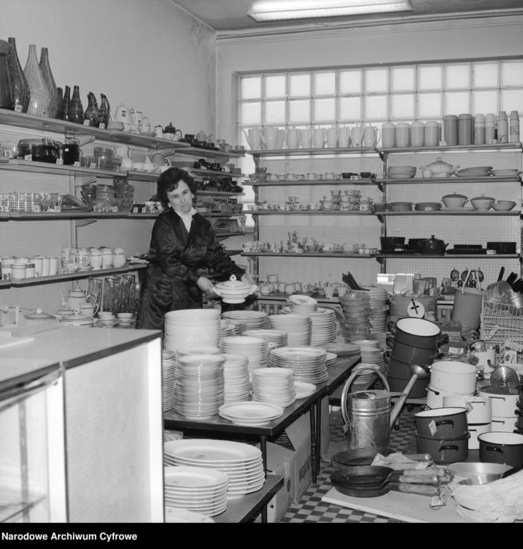 QUIZ PRL. Zakupy i handel w PRL