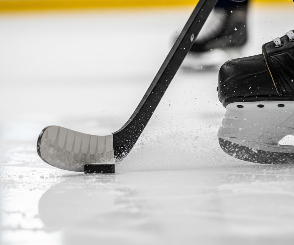 Hokej na lodzie Igrzyska 2026. Sensacyjne złoto USA i co z polskimi nadziejami?