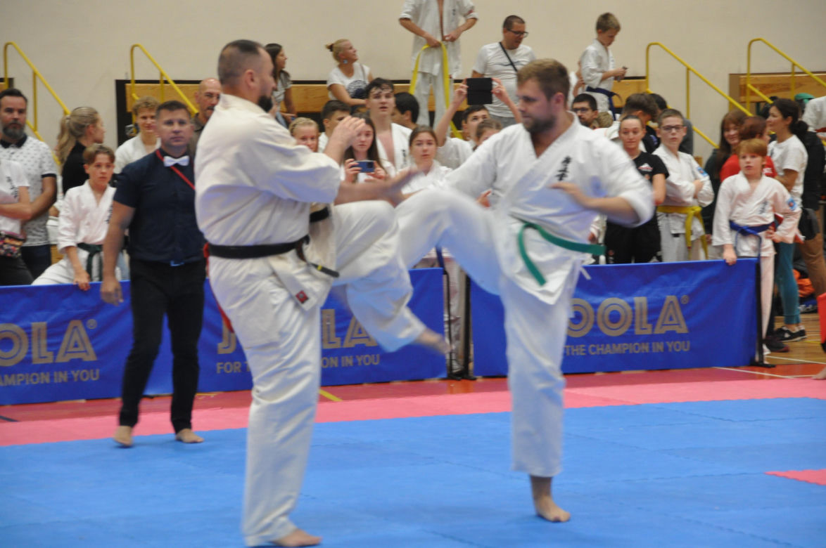 Międzynarodowy Turniej Karate Shinkyokushin w Suchedniowie