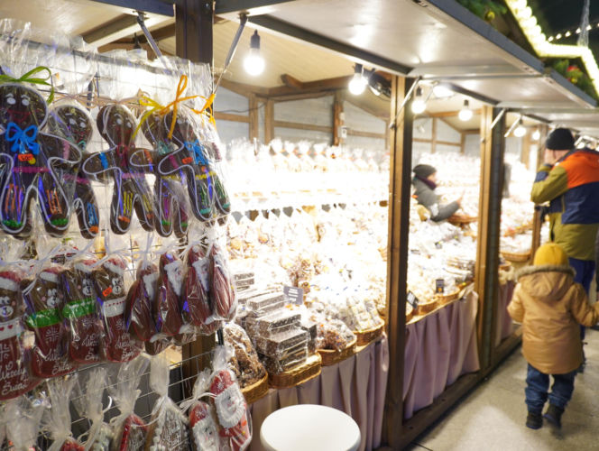 Jarmark bożonarodzeniowy w Katowicach 2025: Menu i cennik przysmaków