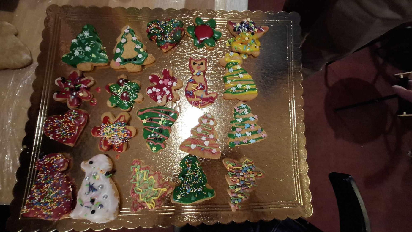 Kalisz. Dziennikarze znów połączyli siły i upiekli pierniki! A to wszystko w szczytnym celu 