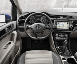 2015 Volkswagen Touran III generacji