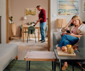 Na Wspólnej, odcinek 4189: Teresa uwięziona w płonącym budynku! Edward wpada w panikę