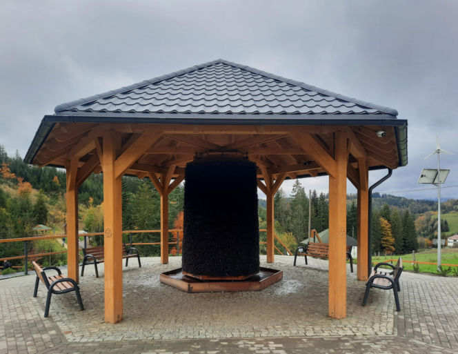 Niezwykła wieś w Beskidach na granicy trzech państw