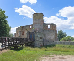 To jedno z najpiękniejszych miast w woj. śląskim. Zachwyca zamkiem, który należał do biskupów z Krakowa
