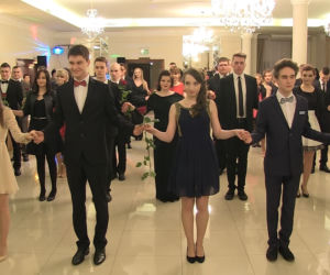 Studniówka 27 LO! Maturzyści na wielkim balu