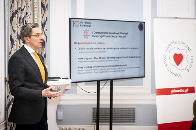 Zawał nie wybiera, ale system tak. Kardiolodzy ujawniają strategię ratowania tysięcy Polaków