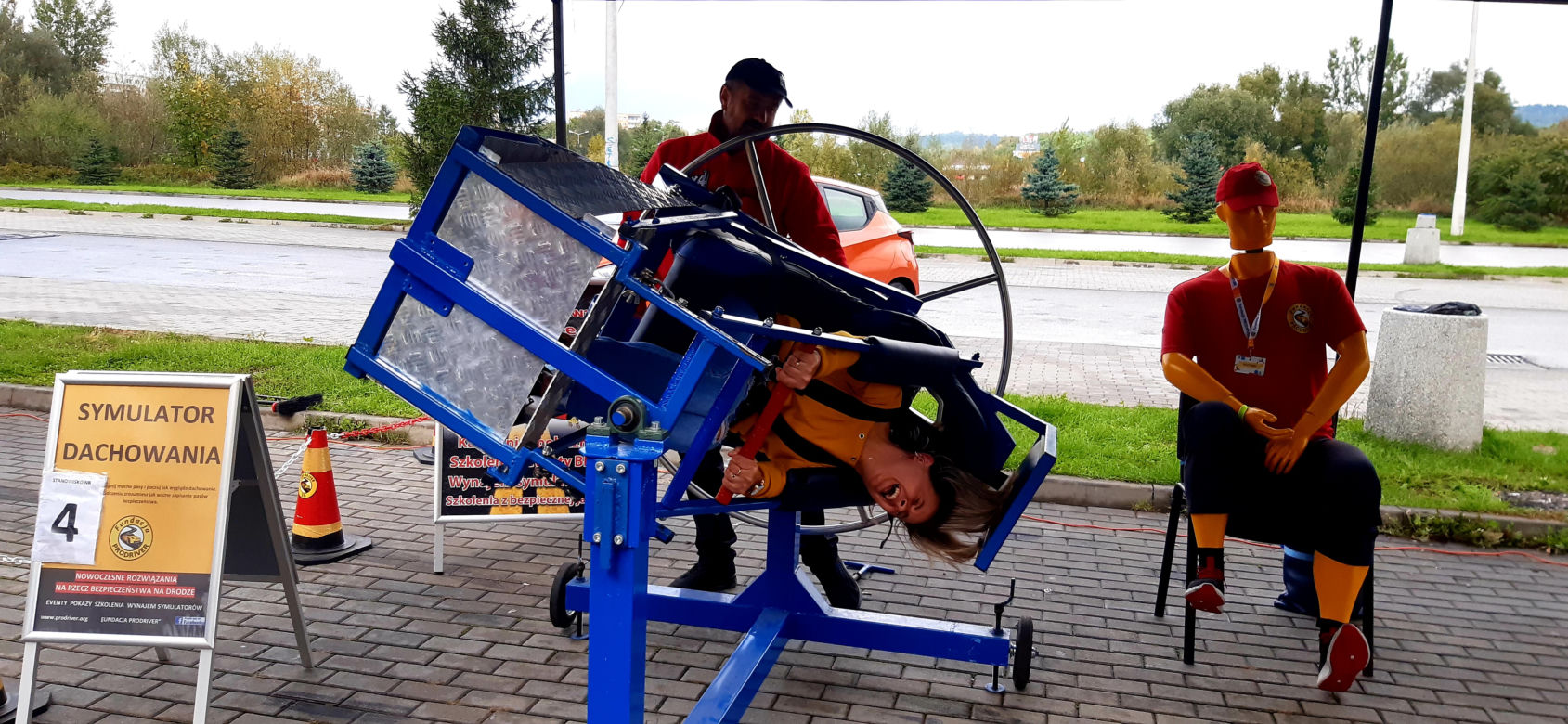 Symulator dachowania w Nowym Sączu
