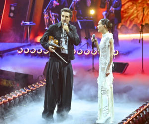 Co ona ma na sobie?! Szroeder wyglądała jak w firance z PRL-u