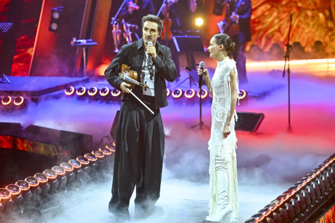 Co ona ma na sobie?! Szroeder wyglądała jak w firance z PRL-u