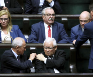 Sejm uchwalił piątkę Kaczyńskiego o ochronie zwierzą