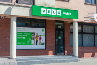Bankowa rewolucja za miliardy. Setki tysięcy klientów zmienią bank z dnia na dzień
