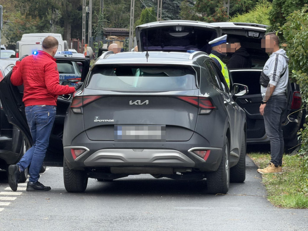 Pościg z Legionowa do Warszawy. Są rozbite auta i ranni