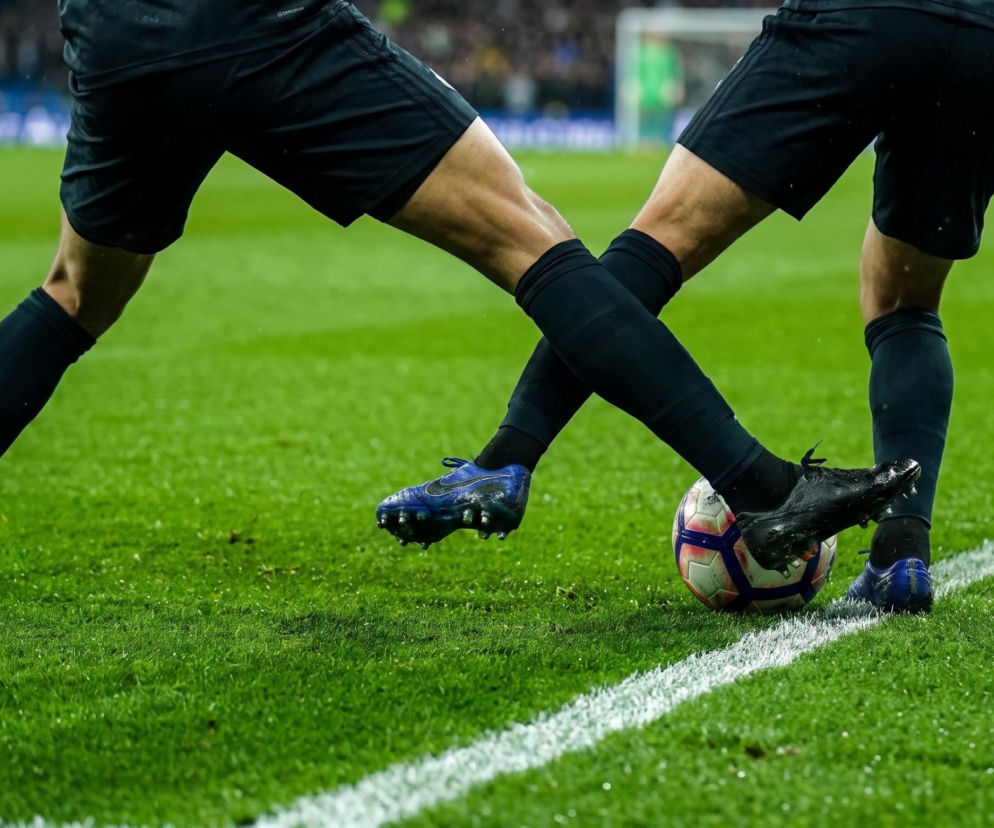 Ekstraklasa. Pogoń Szczecin ulega Legii Warszawa w ostatnich sekundach spotkania