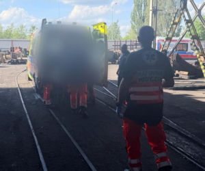Górnik uwięziony po podziemnym wstrząsie! W Bytomiu trwa akcja ratunkowa 