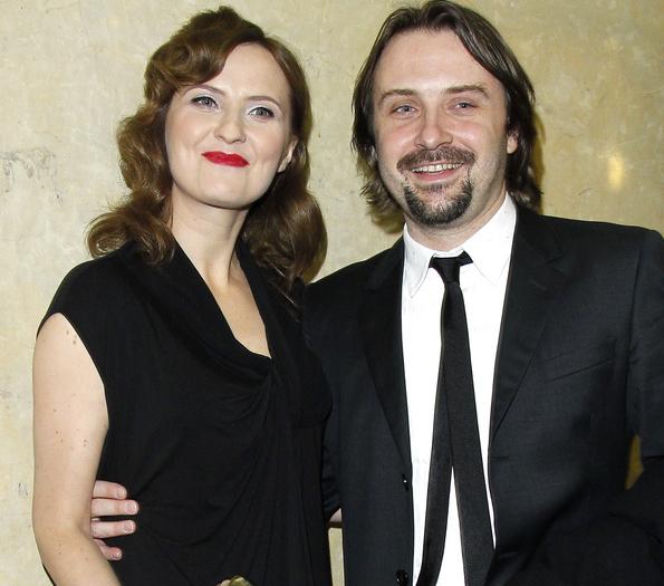 Izabela Kuna, Marek Modzelewski 