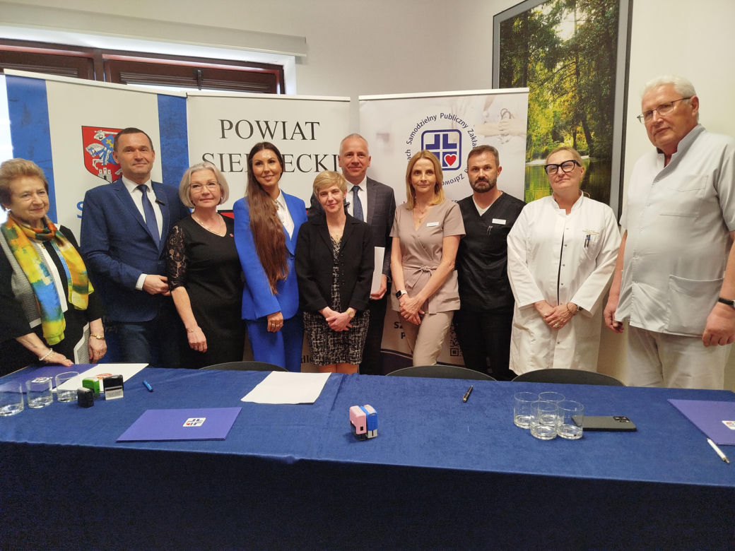 Umowa na przekazanie dotacji na zakup nowego sprzętu dla Szpitala Miejskiego w Siedlcach została podpisana 28 kwietnia