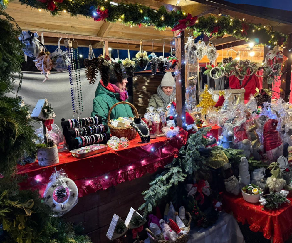 Świąteczny Jarmark w centrum Starachowic. Zobacz zdjęcia!