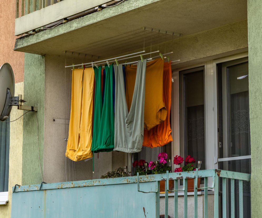 Pranie na balkonie - legalne czy nie?