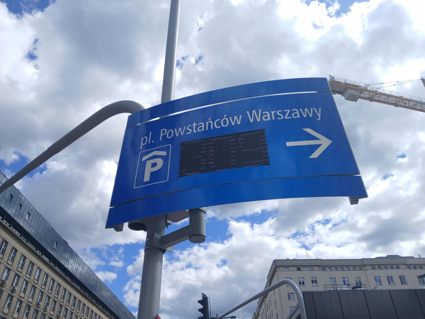 Parking podziemny pod Pl. Powstańców Warszawy