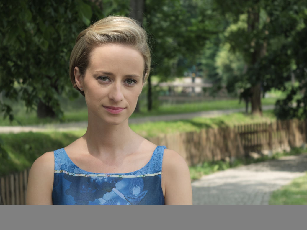 Pierwsza miłość, Sabina (Urszula Dębska)