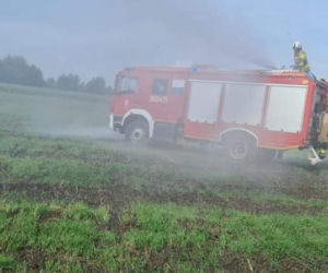 Długa i wyczerpująca resuscytacja 30-latka! Dramatyczna akcja strażaków spod Płocka [ZDJĘCIA]