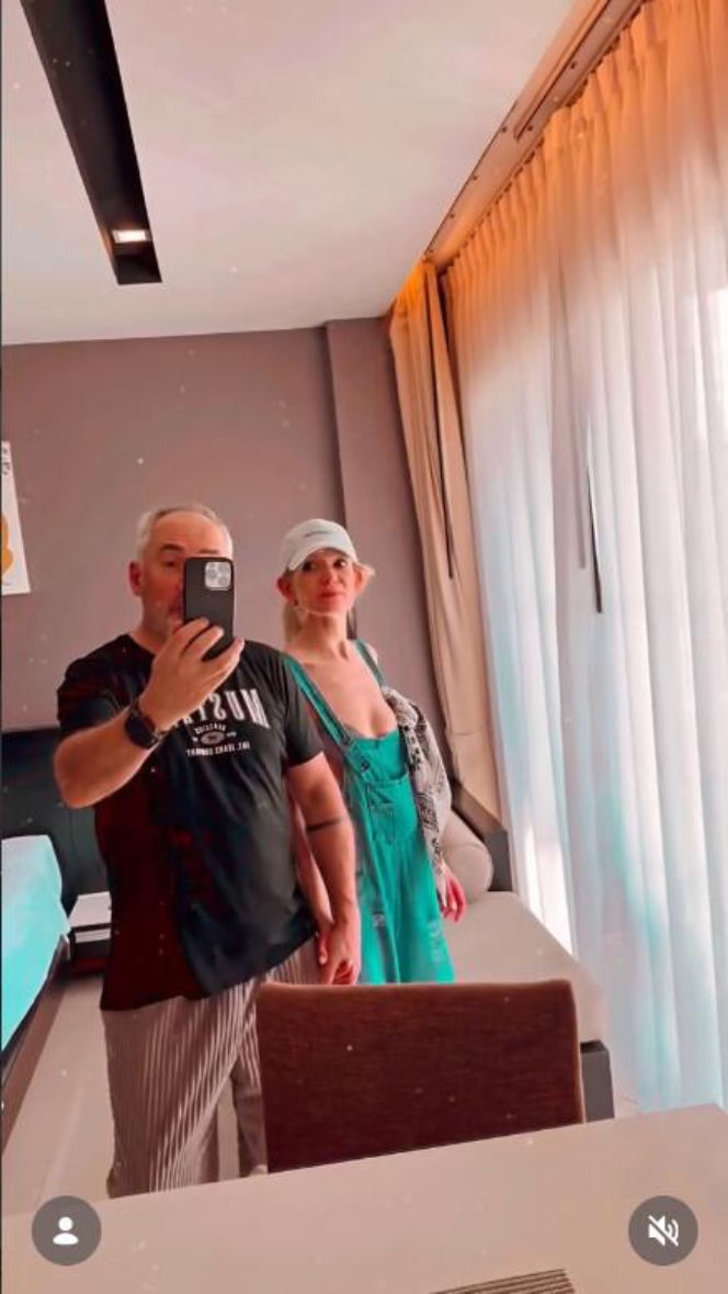 Rajski miesiąc miodowy, a ona bez uśmiechu. Co dzieje się z żoną Jacka Kopczyńskiego?