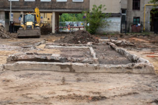  Budowali drogę w centrum Łodzi, odkryli schron i dawną przędzalnię!