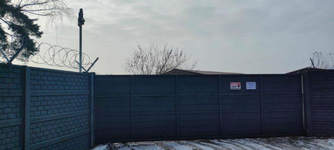 Tu trafiły psy uratowane ze schroniska w Sobolewie. Byliśmy na miejscu