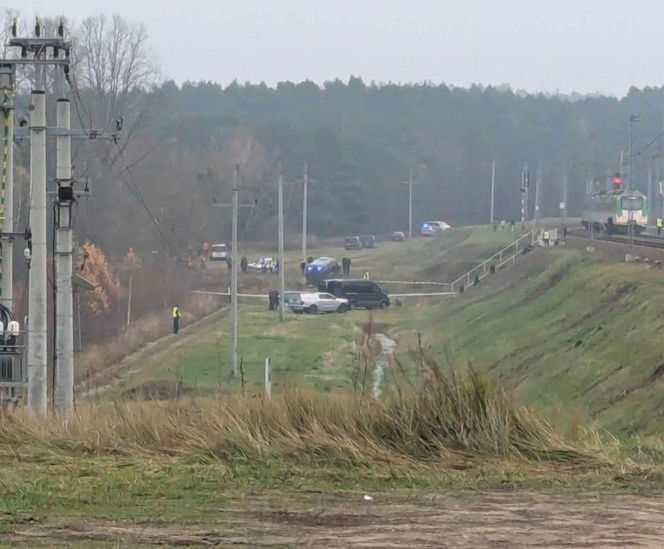Uszkodzone tory na odcinku Dęblin-Życzyn w powiecie Garwolińskim