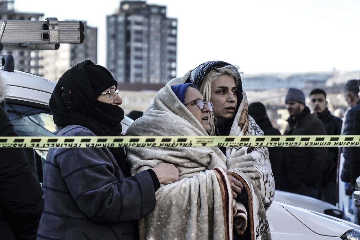 Akcja ratunkowa po trzęsieniu ziemi w Turcji  Syrii