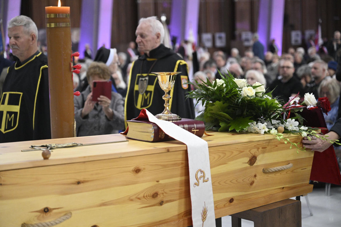 Pogrzeb ks. Stanisława Małkowskiego