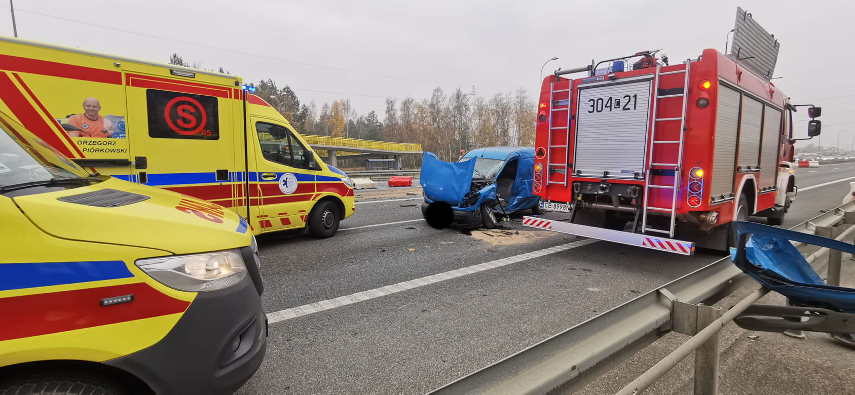 Potworny wypadek na S5 pod Bydgoszczą! 60-latek nie żyje, dwie osoby w szpitalu [ZDJĘCIA]