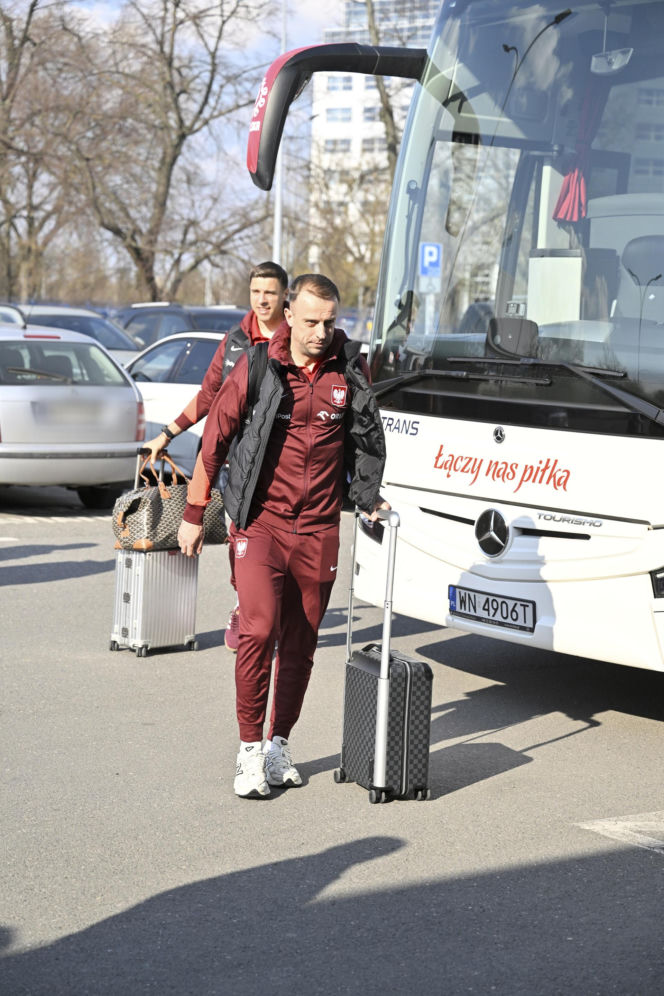 Polscy piłkarze polecieli na finał baraży ze Szwecją