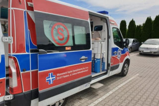 Dramat ratowników medycznych. Ratowali życie, a w międzyczasie ich okradli