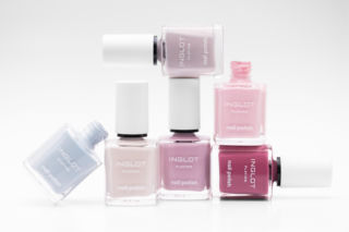 Modne paznokcie na wiosnę i lato. Manicure, który zachwyca subtelnością